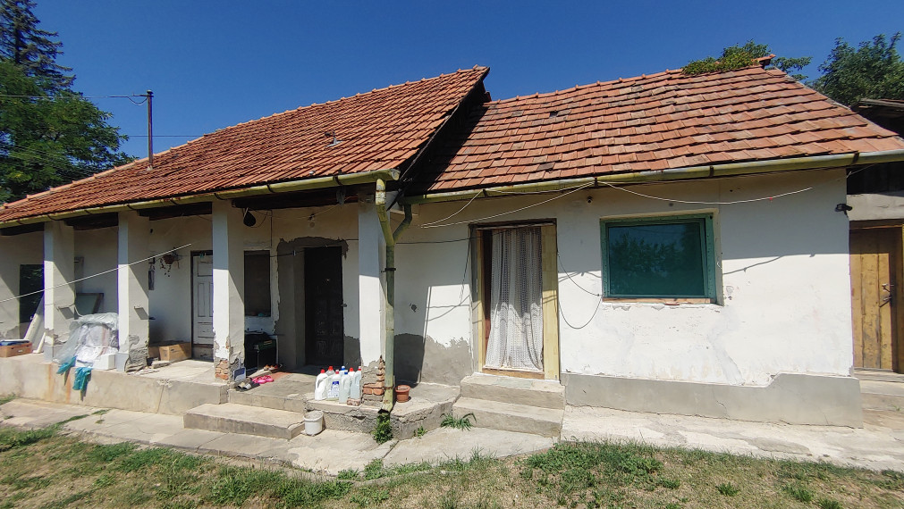 Felsőtelekes - 1h od KE vidiecky domček s gánkom a pivnicou