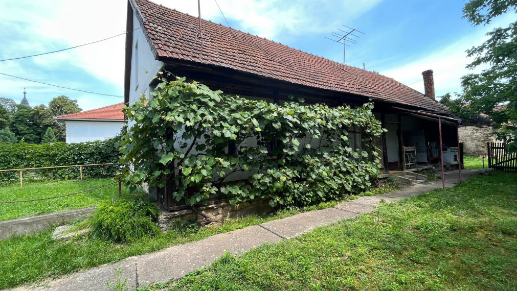 Hidvégardó- 2 izbový gazdovský dom