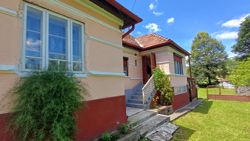 SZőlősardó - 3izbový rodinný dom vo veľmi zachovalom stave