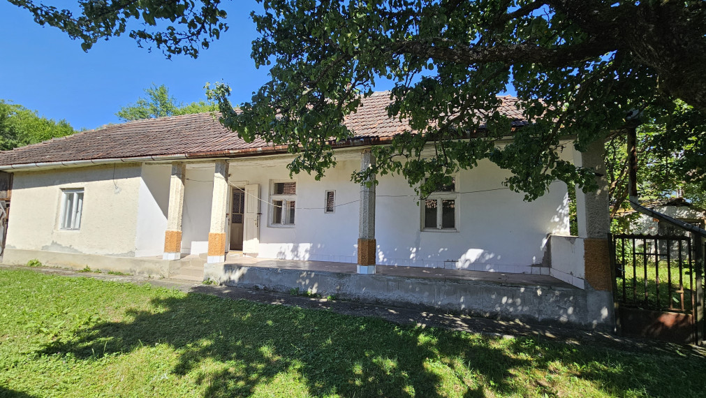 Vágáshuta - 2 izbový rodinný dom v pôvodnom zachovalom stave