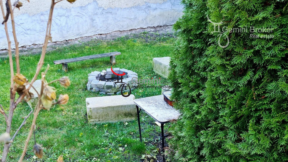 GEMINIBROKER v obci FONY 4 izbový rekonštruovaný dom