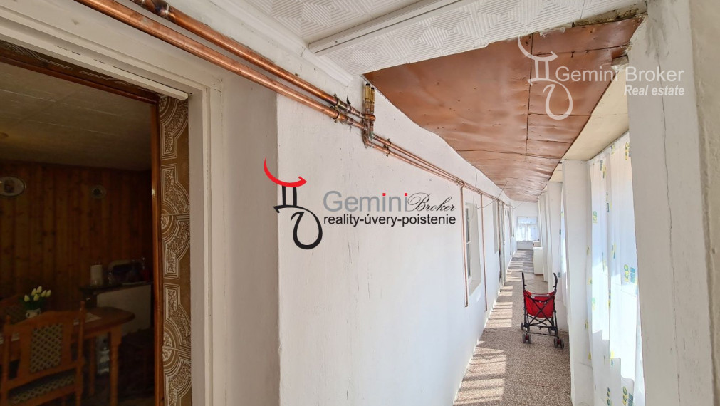 GEMINIBROKER v obci FONY 4 izbový rekonštruovaný dom