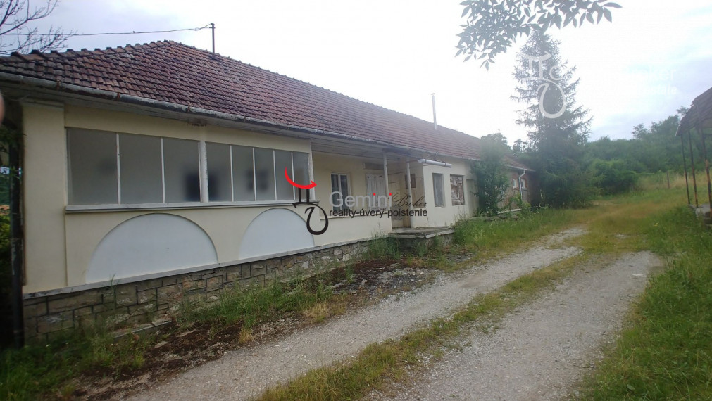 Martonyi - dom len 2km od vodnej nádrže Rakaca v Maďarsku