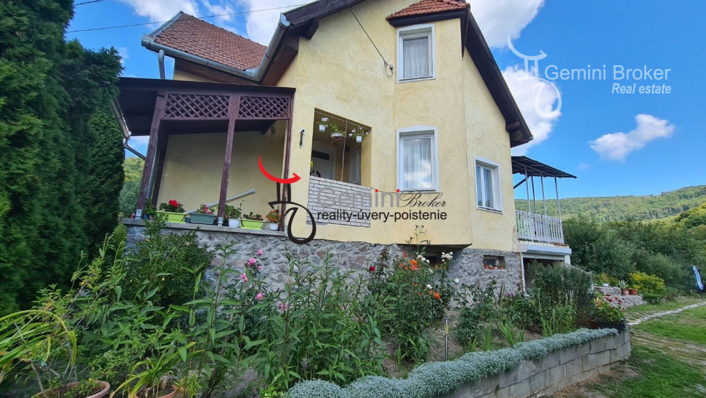 GEMINIBROKER v obci Hollóháza ponúka na predaj veľký rodinný dom v krásnom prostredí