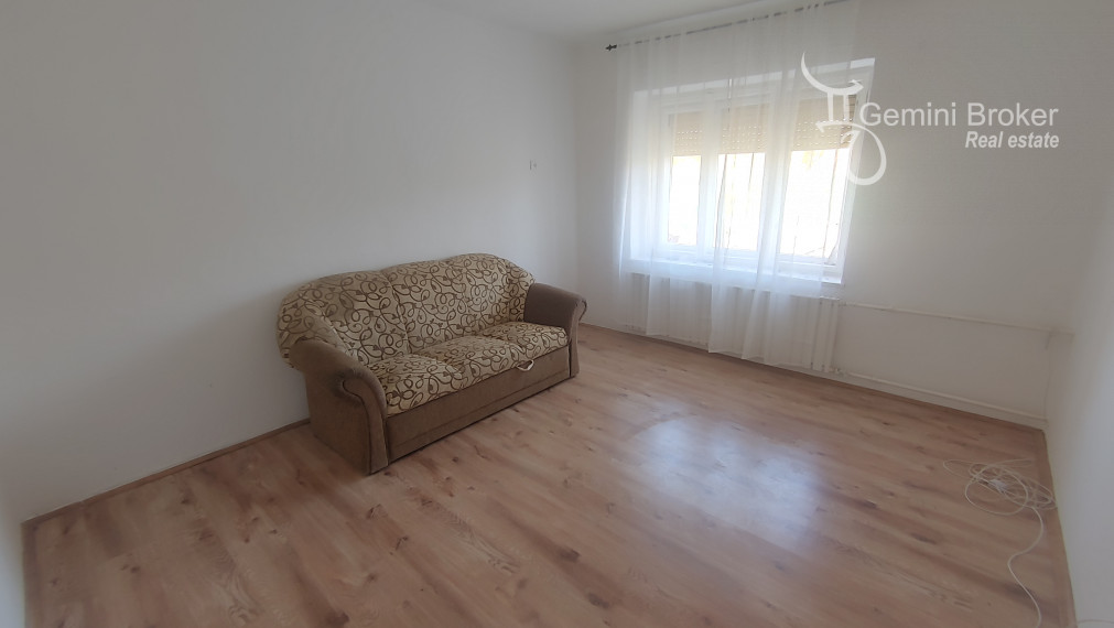 MARTONYI len 2km od vodnej nádrže Rakaca - Maďarsko