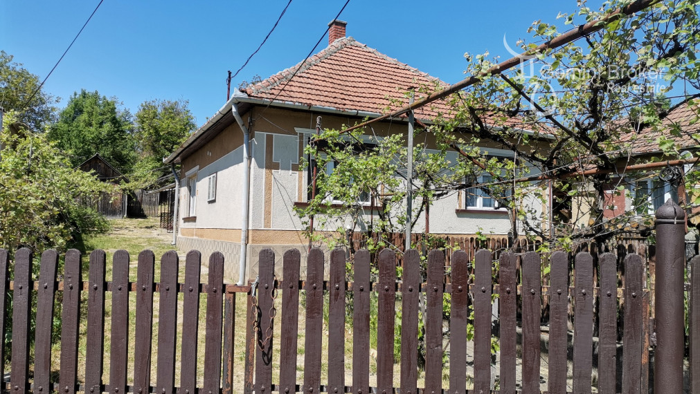 MARTONYI len 2km od vodnej nádrže Rakaca - Maďarsko