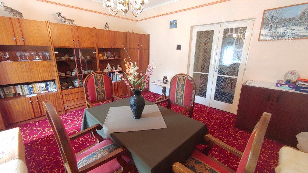 Szendrő - krásny 2-generačný rodinný dom od GEMINIBROKER