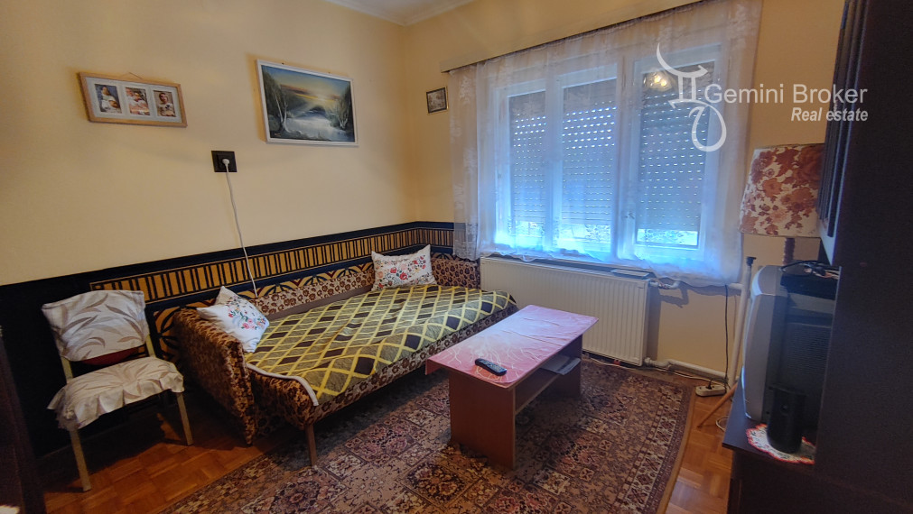 Szendrő - krásny 2-generačný rodinný dom od GEMINIBROKER