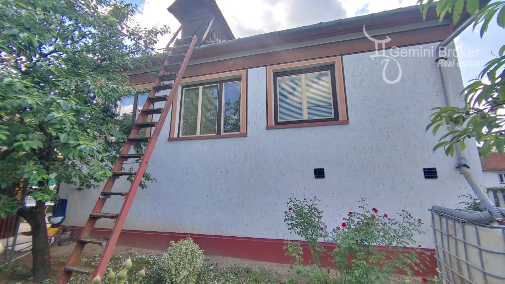 Szendrő - krásny 2-generačný rodinný dom od GEMINIBROKER