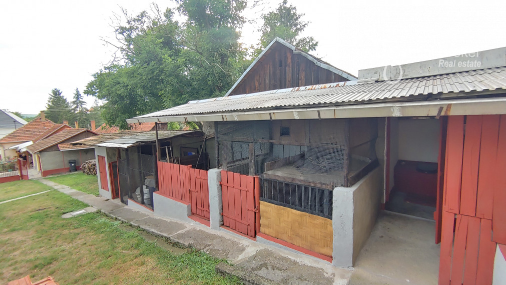 Szuhogy - 1h od KE - krásny RD po rekonštrukcii s veľkým pozemkom