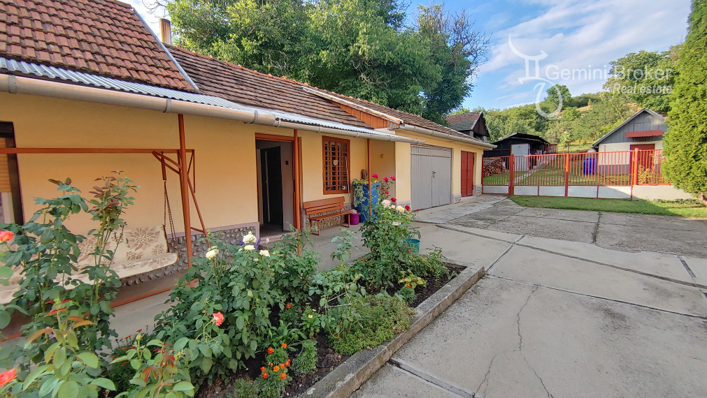 Szuhogy - 1h od KE - krásny RD po rekonštrukcii s veľkým pozemkom