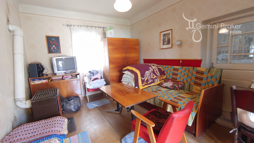 AGGTELEK - RD s novou strechou a 1ha pozemkom len 8km od hraníc