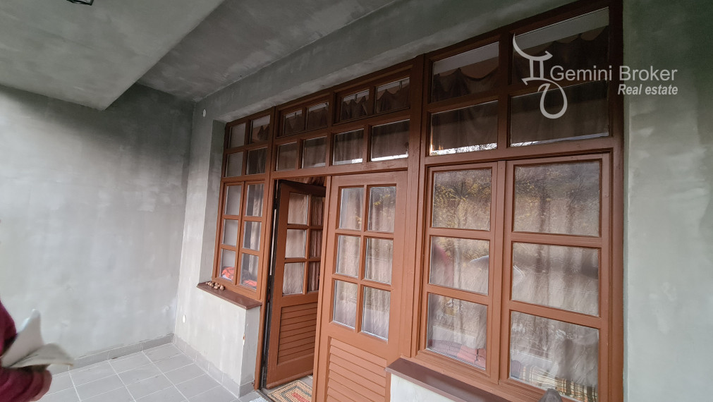 Sátoraljaújhely - 7 izbový  3 generačný rodinný dom v centre