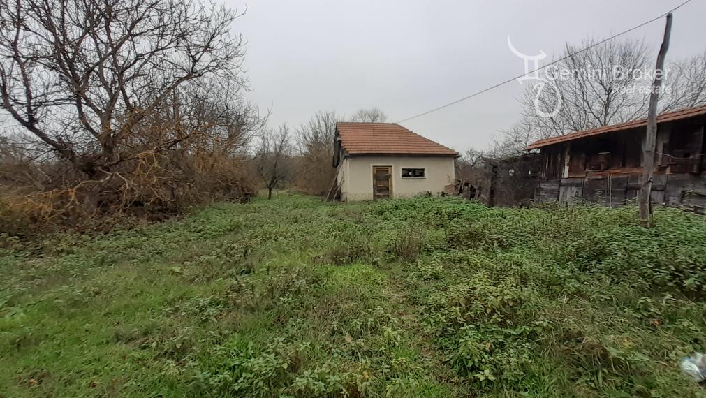 GALVÁCS - pekný 3i RD s garážou pri jazere