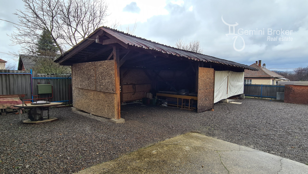 Sátoraljaújhely - 2 domy na jednom pozemku vhodné na podnikanie aj bývanie