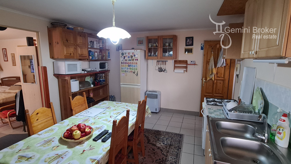 Sátoraljaújhely - 2 domy na jednom pozemku vhodné na podnikanie aj bývanie