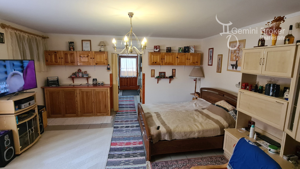 Sátoraljaújhely - 2 domy na jednom pozemku vhodné na podnikanie aj bývanie