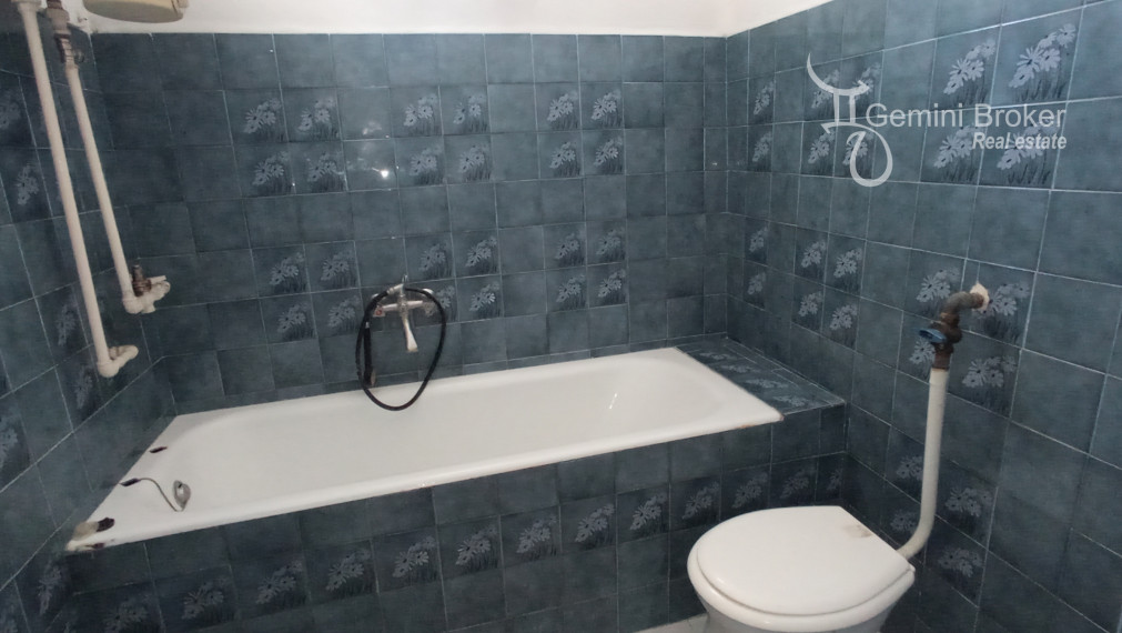 GEMINIBROKER v Encsi ponúka 3 izbový sympatický domček