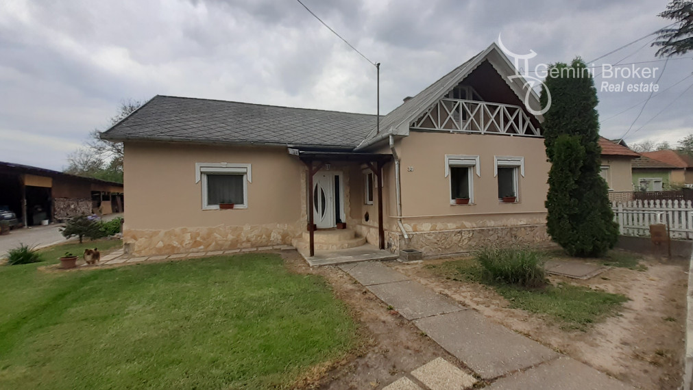 GEMINIBROKER v obci Szuhogy ponúka 2 izbový dom v dobrom stave