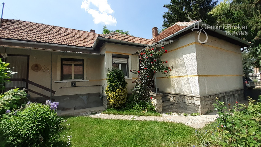 GEMINIBROKER v obci Szendrő ponúka 3 izbový dom