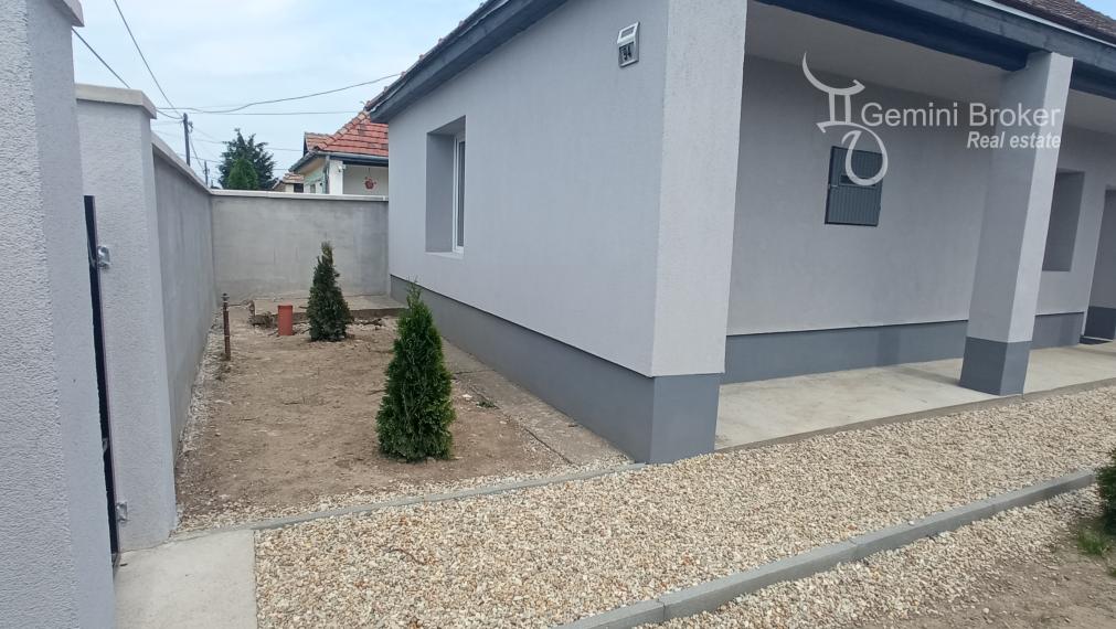 GEMINIBROKER v obci Méra ponúka  zrekonštruovaný 2 izbový RD