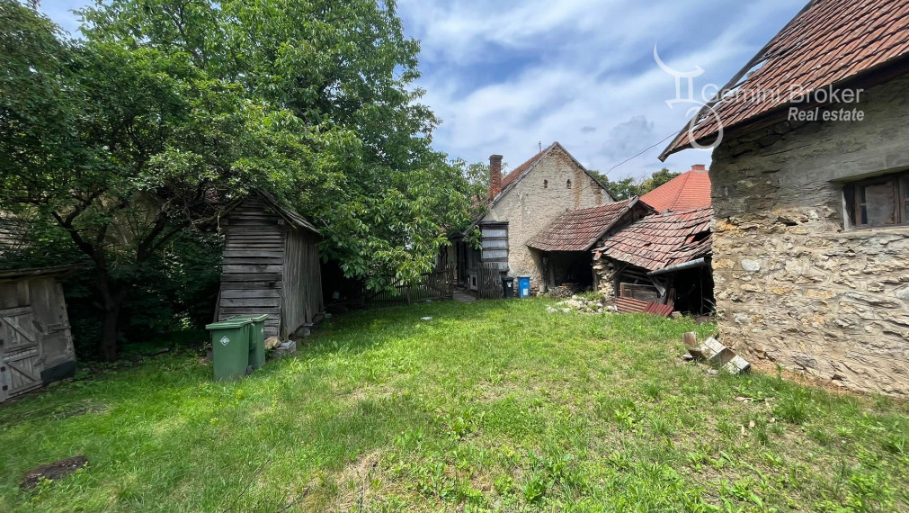 Hidvégardó- 2 izbový gazdovský dom