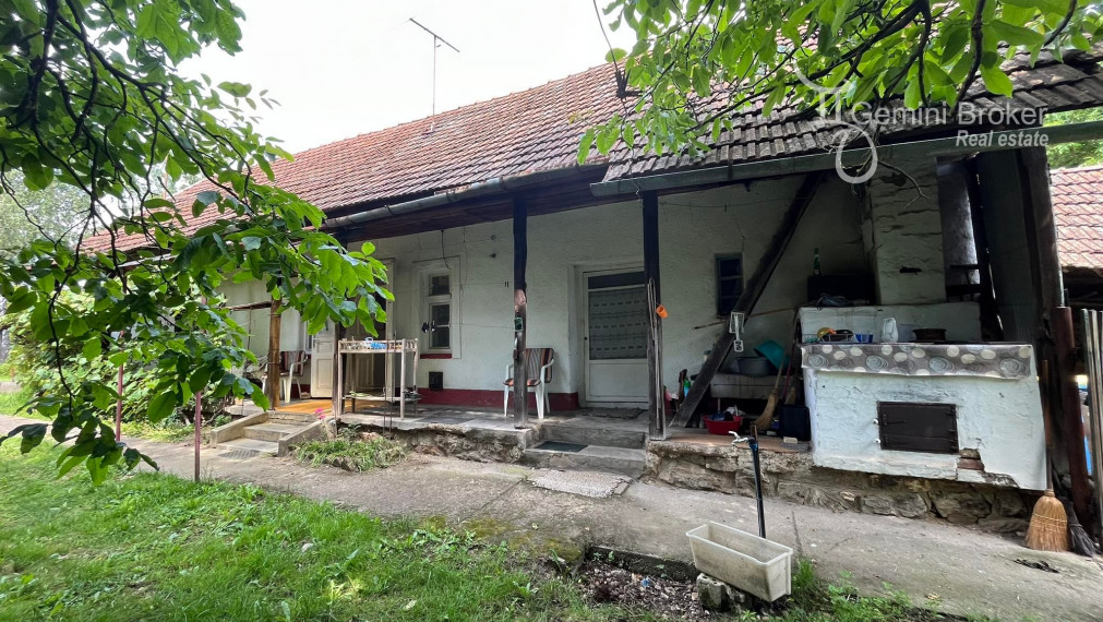 Hidvégardó- 2 izbový gazdovský dom