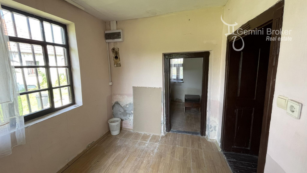 Felsőtelekes-  Dva domy na jednom pozemku čiastočne prerobené