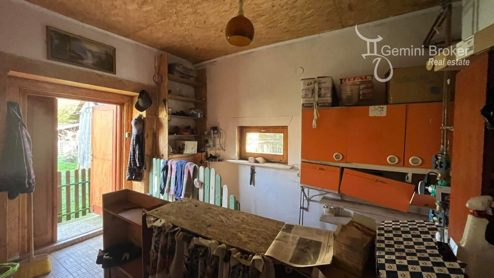 TORNASZENTJAKAB- 3 izbový rodinný dom s letnou kuchyňou