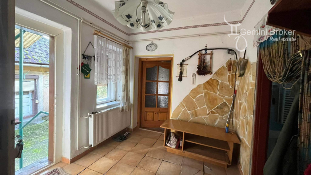 TORNASZENTJAKAB- 3 izbový rodinný dom s letnou kuchyňou