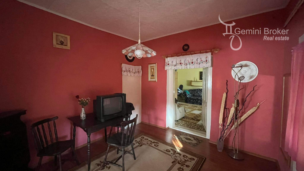 TORNASZENTJAKAB- 3 izbový rodinný dom s letnou kuchyňou