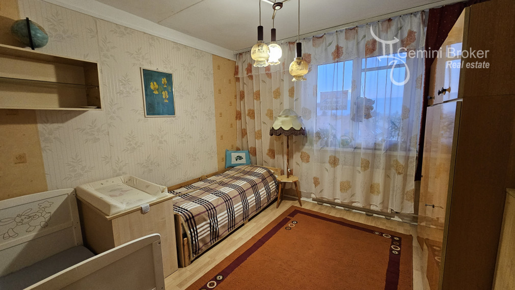 ZNÍŽENÁ CENA!! Slovenské Nové Mesto - Sátoraljaújhely 3 izbový veľký slnečný byt