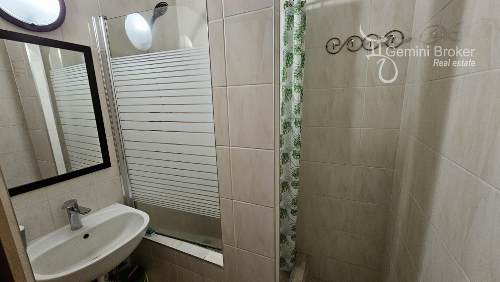 ZNÍŽENÁ CENA!! Slovenské Nové Mesto - Sátoraljaújhely 3 izbový veľký slnečný byt