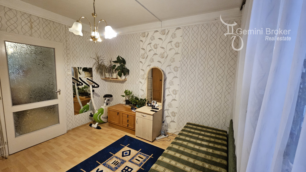 ZNÍŽENÁ CENA!! Slovenské Nové Mesto - Sátoraljaújhely 3 izbový veľký slnečný byt