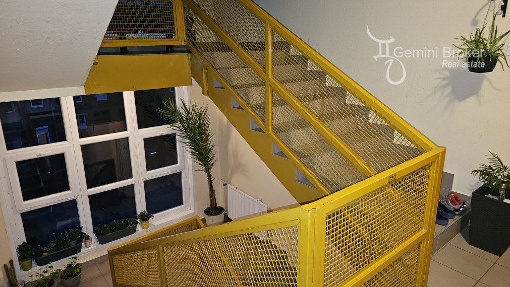 ZNÍŽENÁ CENA!! Slovenské Nové Mesto - Sátoraljaújhely 3 izbový veľký slnečný byt