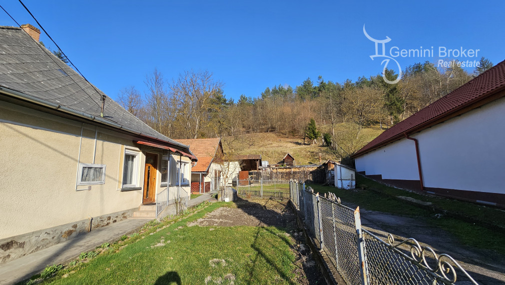Nagyhuta, Maďarsko- udržiavaný 3izbový dom v krásnom prostredí