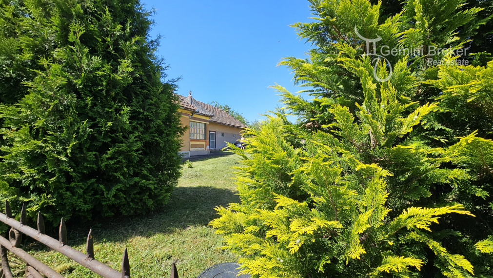 Bózsva - 3 izbový dom s veľkým pozemkom