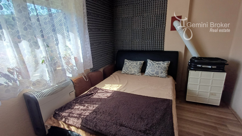 SZIN - 20 ročný 3izbový  prerobený rodinný dom