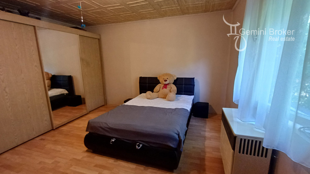 SZIN - 20 ročný 3izbový  prerobený rodinný dom