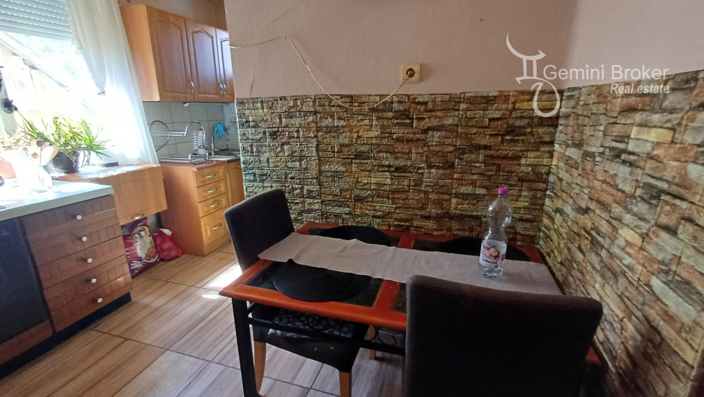 SZIN - 20 ročný 3izbový  prerobený rodinný dom