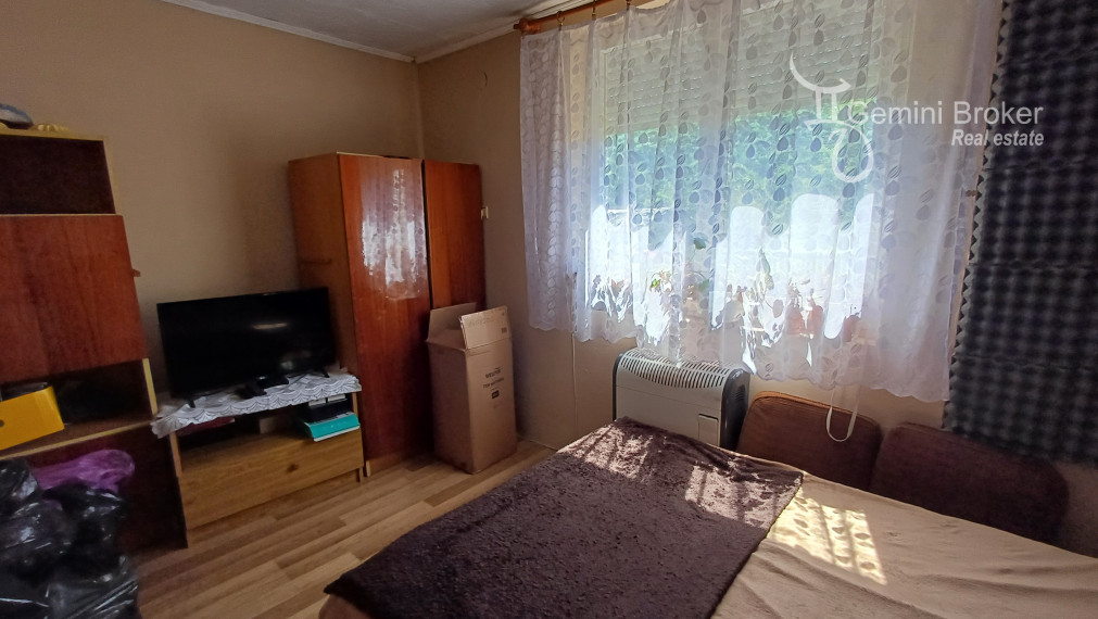 SZIN - 20 ročný 3izbový  prerobený rodinný dom