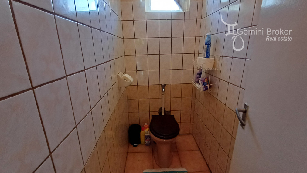 SZIN - 20 ročný 3izbový  prerobený rodinný dom