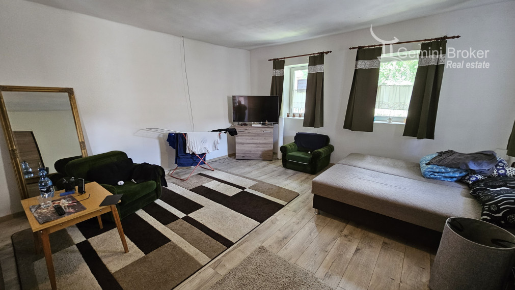 Vágáshuta - dva domy na jednom pozemku, panoramatický výhľad