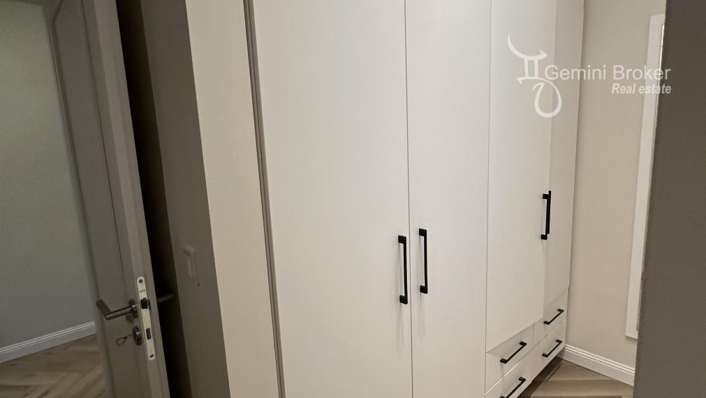 BUDAPEST VI v historickom centre 2 izbový byt na predaj pri železničnej stanici Nyugati