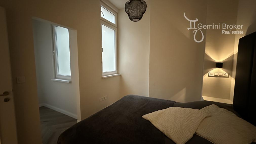 BUDAPEST VI v historickom centre 2 izbový byt na predaj pri železničnej stanici Nyugati