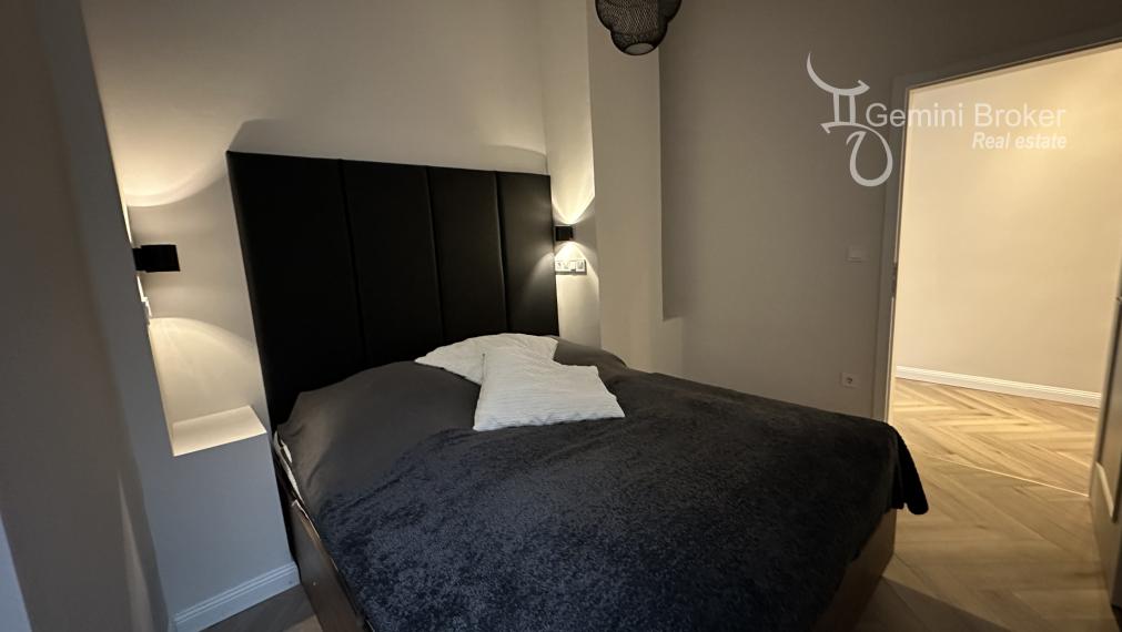 BUDAPEST VI v historickom centre 2 izbový byt na predaj pri železničnej stanici Nyugati