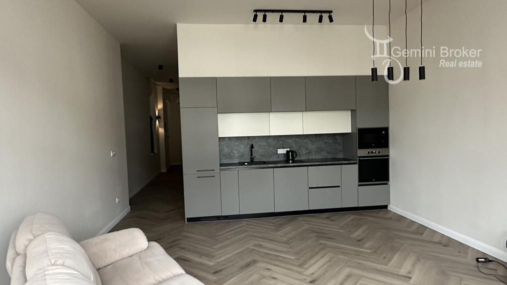 BUDAPEST VI v historickom centre 2 izbový byt na predaj pri železničnej stanici Nyugati