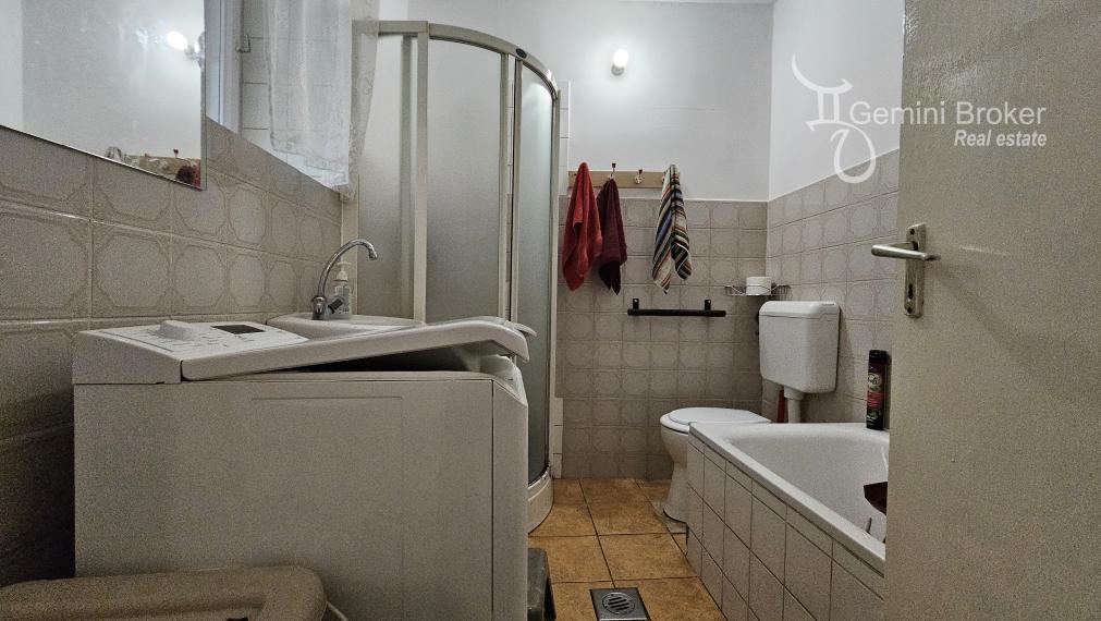 VÁGÁSHUTA 2 izbový vidiecky rodinný dom