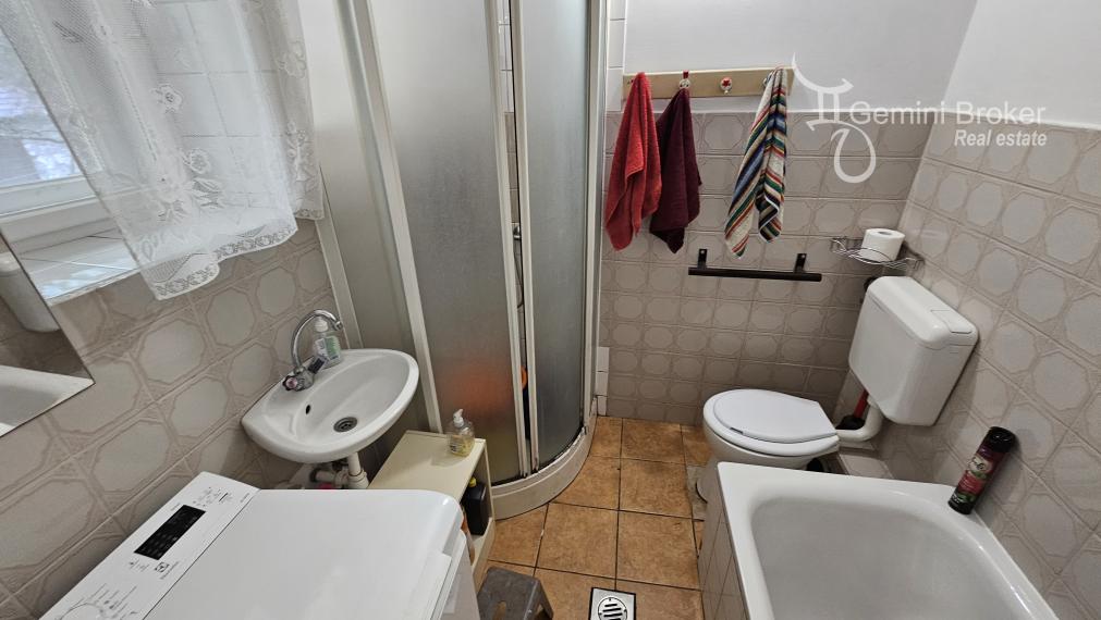 VÁGÁSHUTA 2 izbový vidiecky rodinný dom