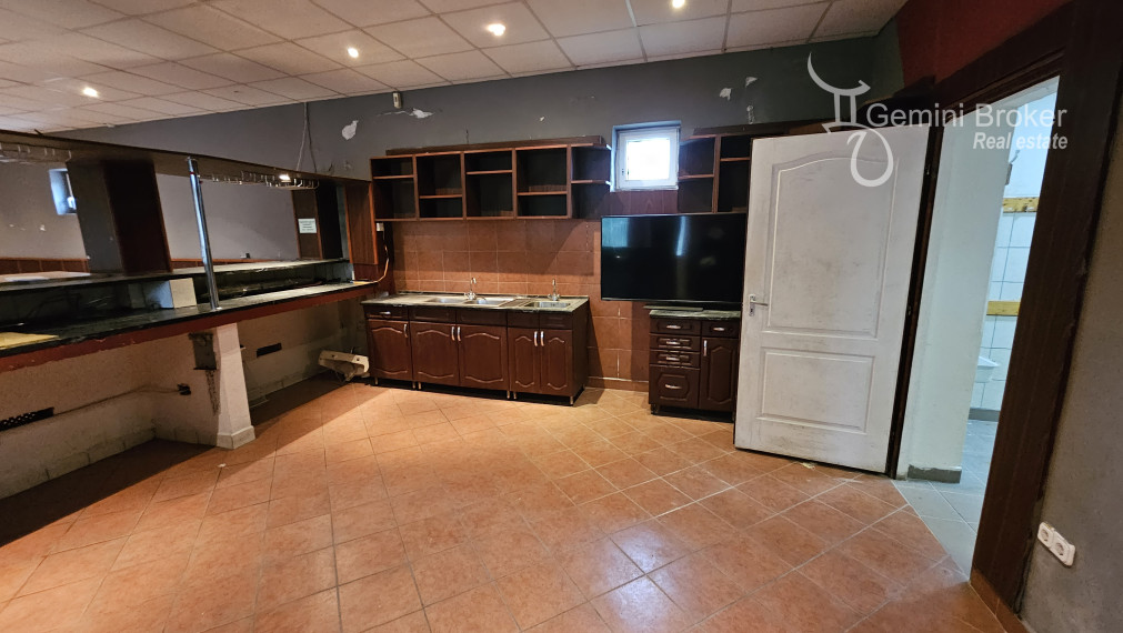 Pálháza - na predaj obchodné priestory